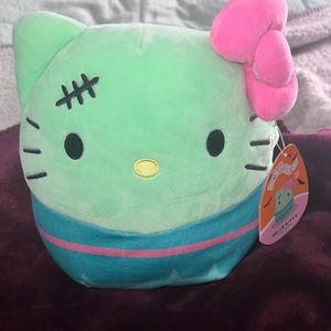 NWT SQUISHMALLOWS Hello Kitty Zombie Dcd RARE